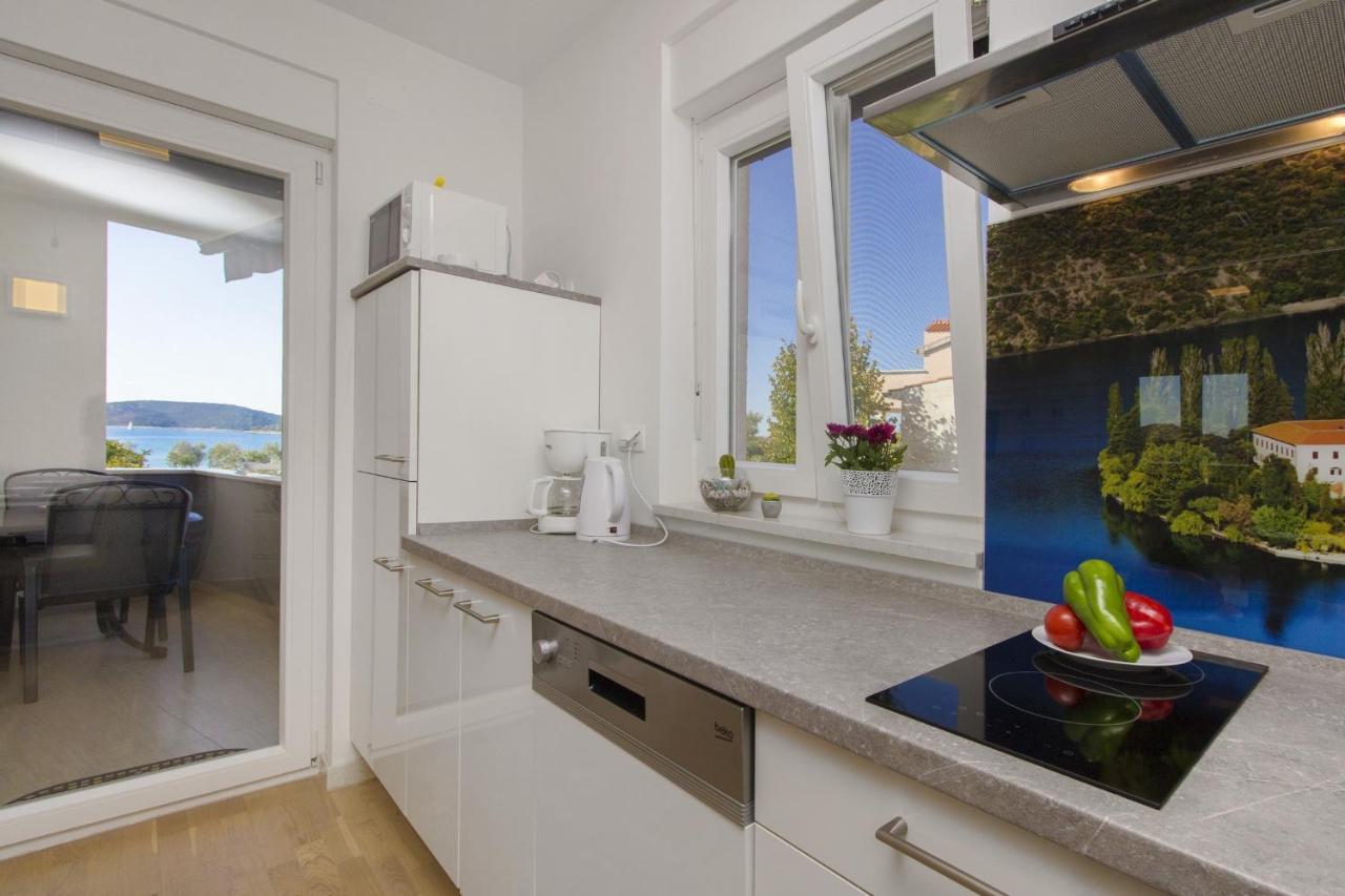 Apartments Luka Водице Екстер'єр фото
