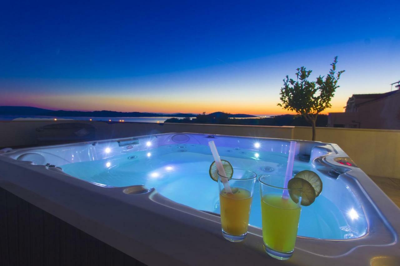 Apartments Luka Водице Екстер'єр фото