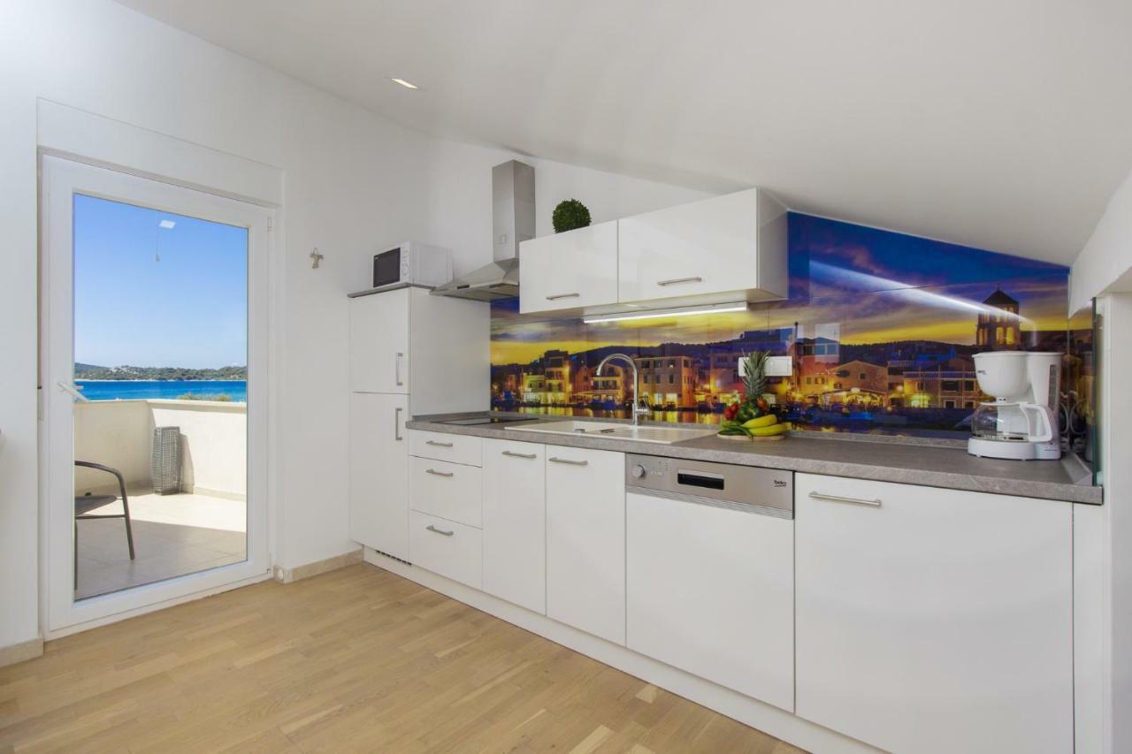 Apartments Luka Водице Екстер'єр фото